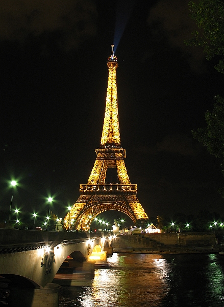 Tour Eiffel by night 3